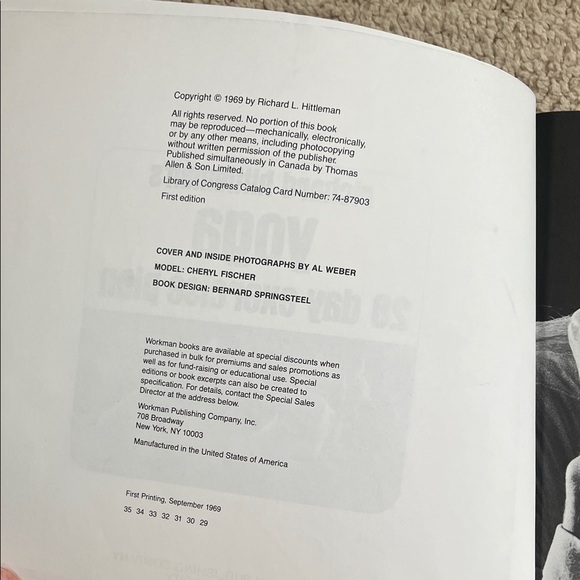 Yoga 28 Day Exercise Plan Book - Picture 3 of 4